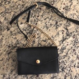 Michael Kors crossbody clutch wallet black
